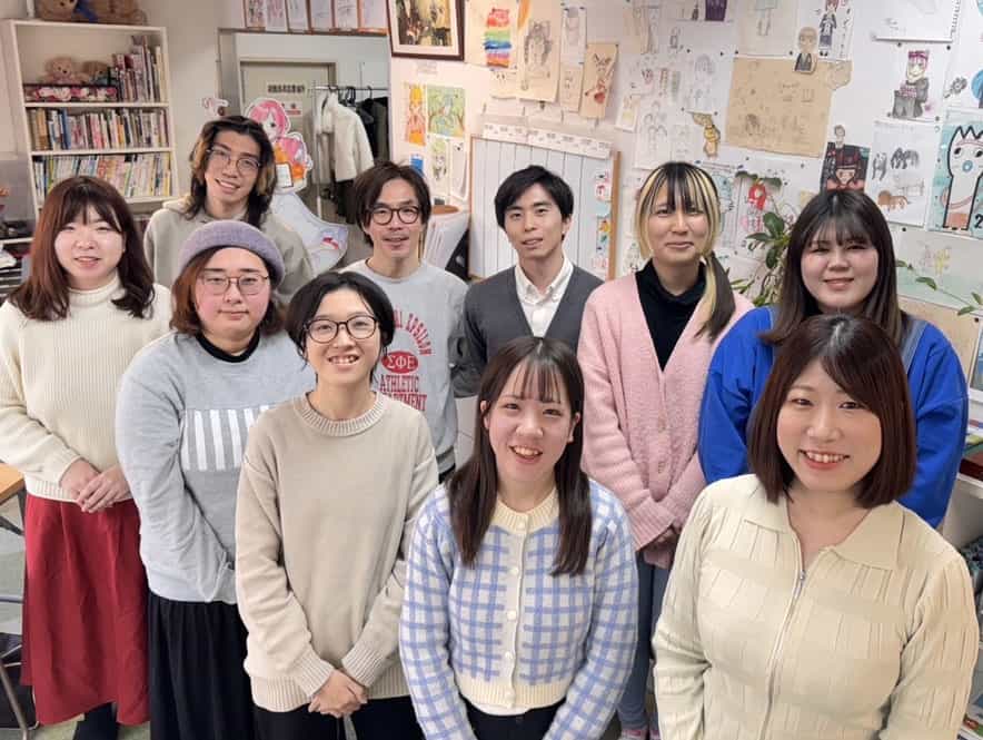教室に集まった堀江アートスクールの講師陣